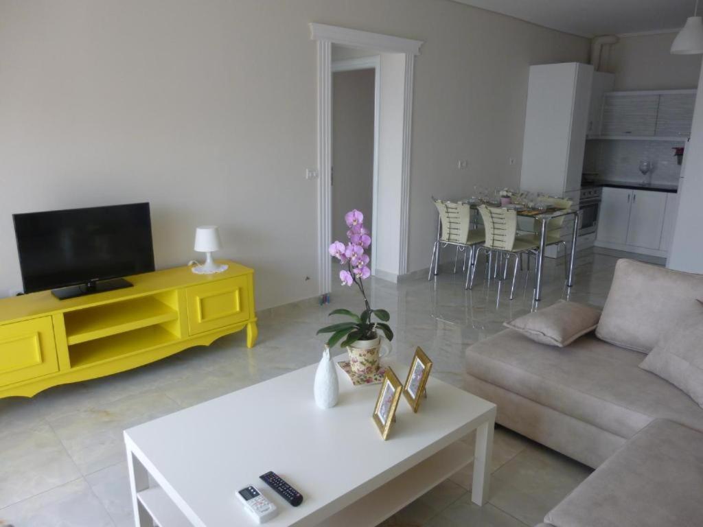 Amarilis Luxury Apartments Sarandë Exteriör bild
