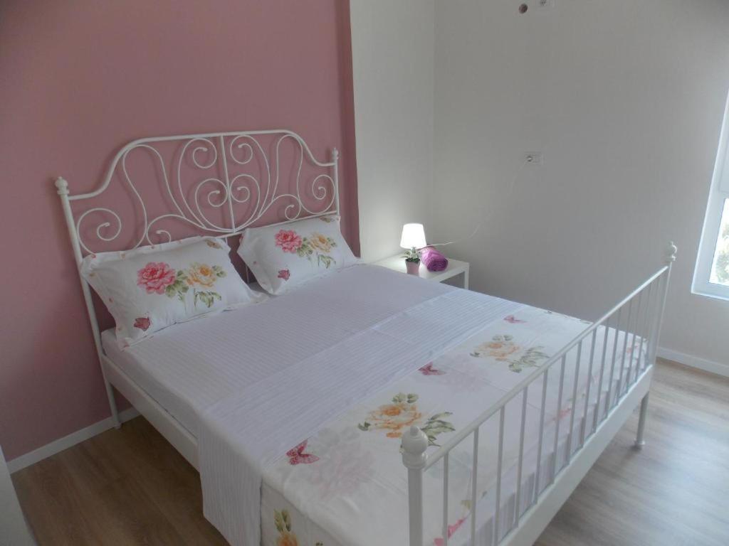 Amarilis Luxury Apartments Sarandë Exteriör bild