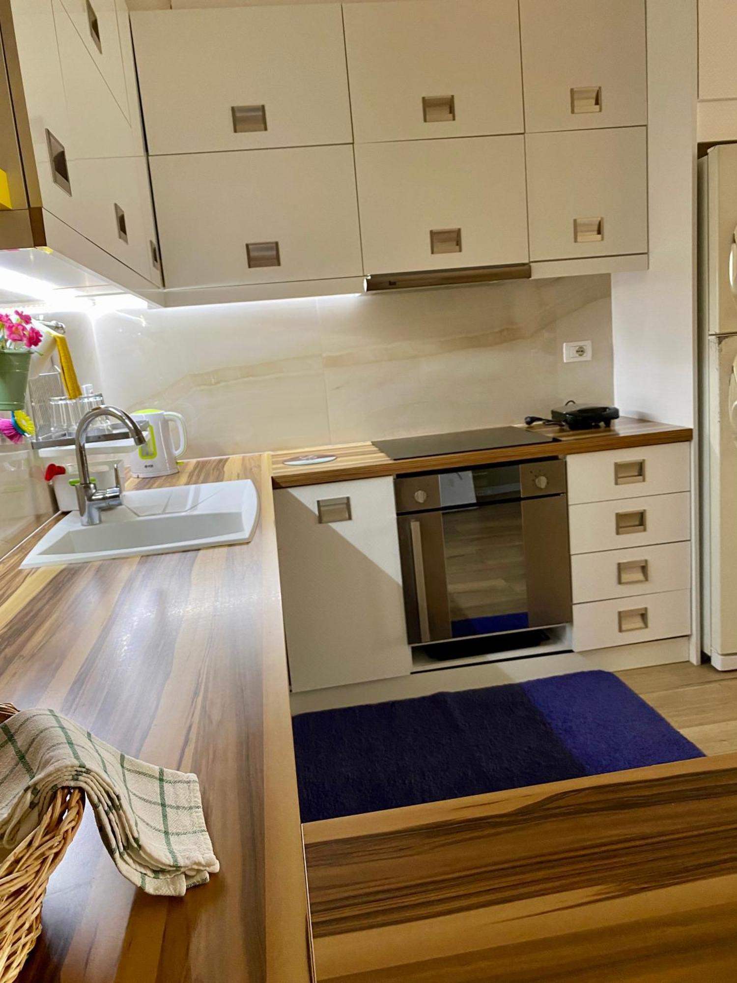 Amarilis Luxury Apartments Sarandë Exteriör bild
