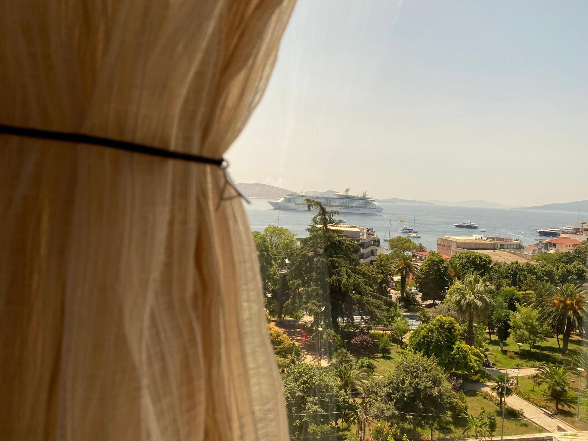Amarilis Luxury Apartments Sarandë Exteriör bild